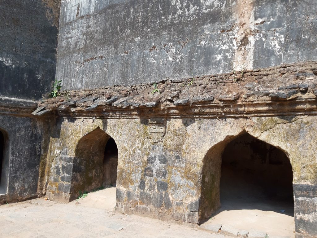 Manjarabad Fort - Defensive Features